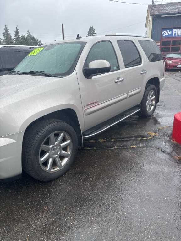 2007 GMC Yukon Image 10