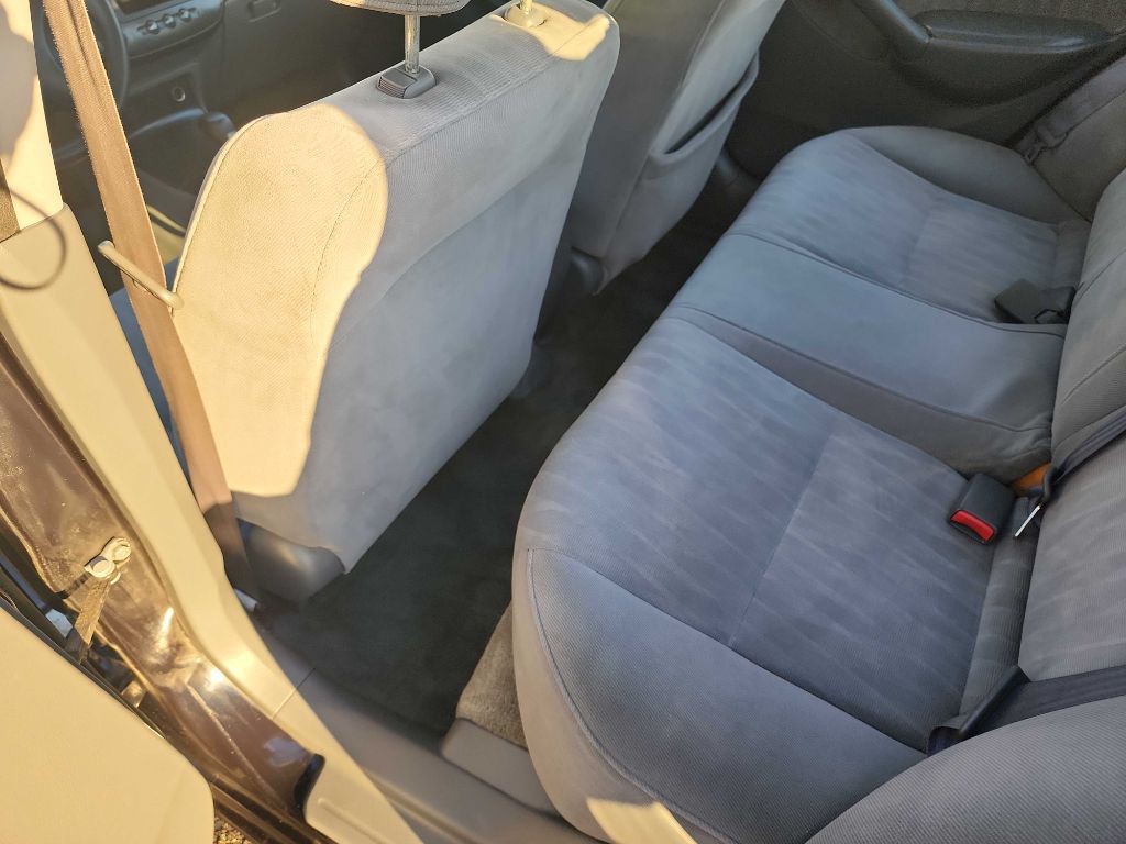 2004 Honda Civic Image 9