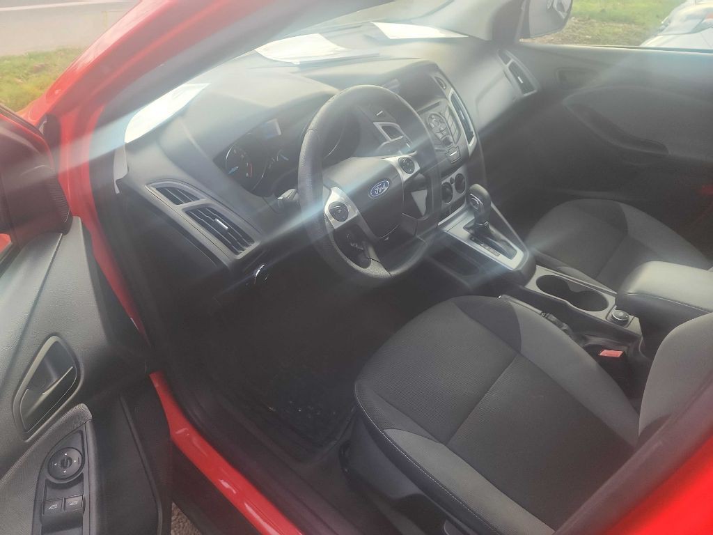 2012 Ford Focus Image 7