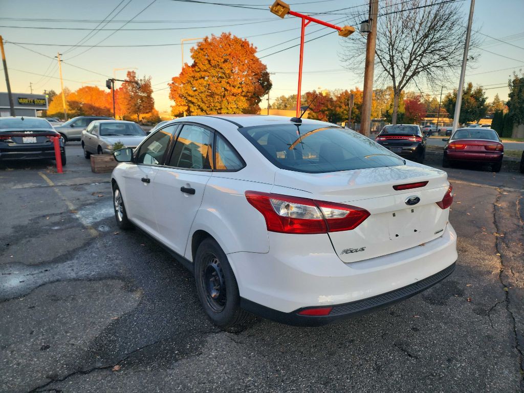 2013 Ford Focus Image 4