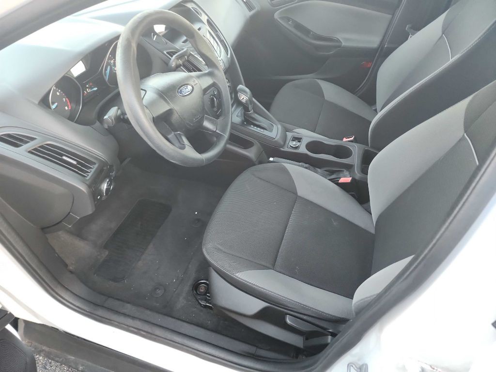 2013 Ford Focus Image 8