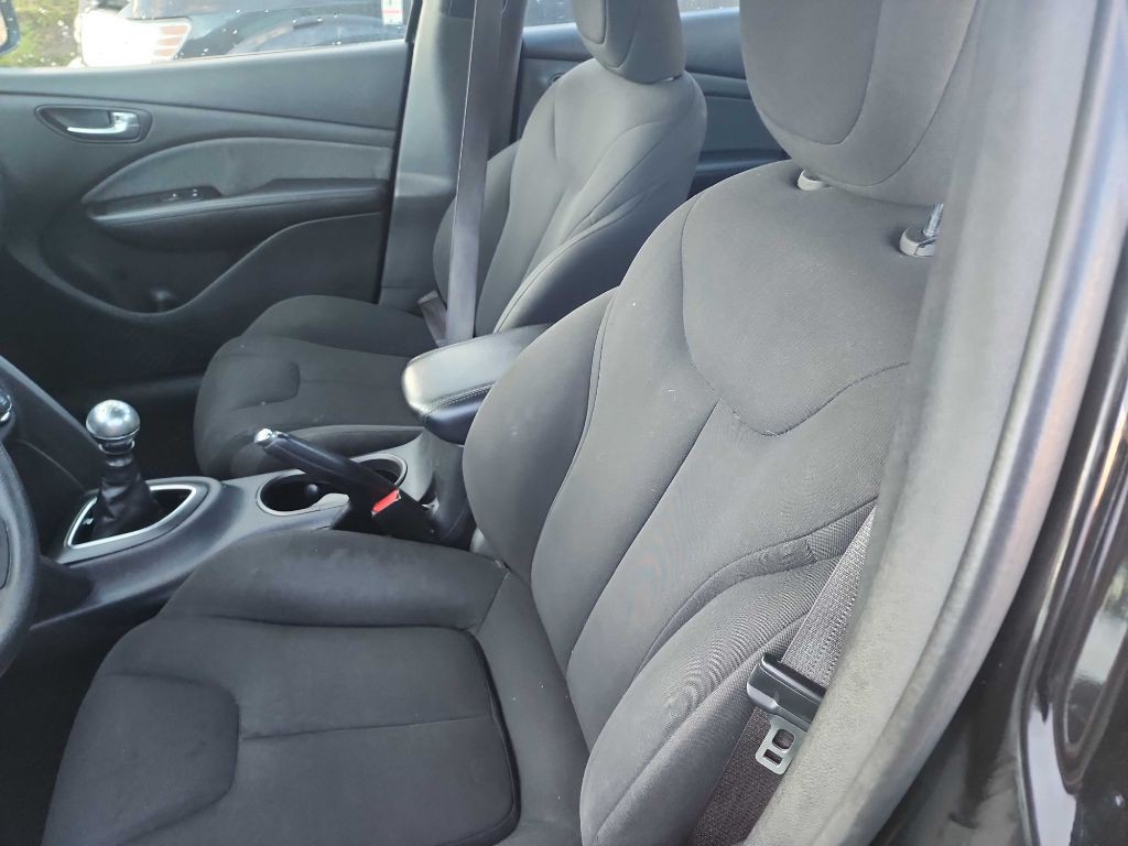 2013 Dodge Dart Image 7