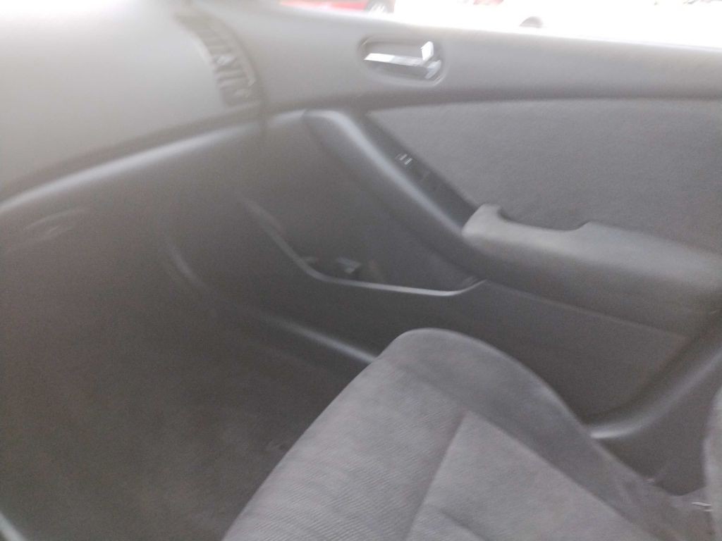 2012 Nissan Altima Image 15