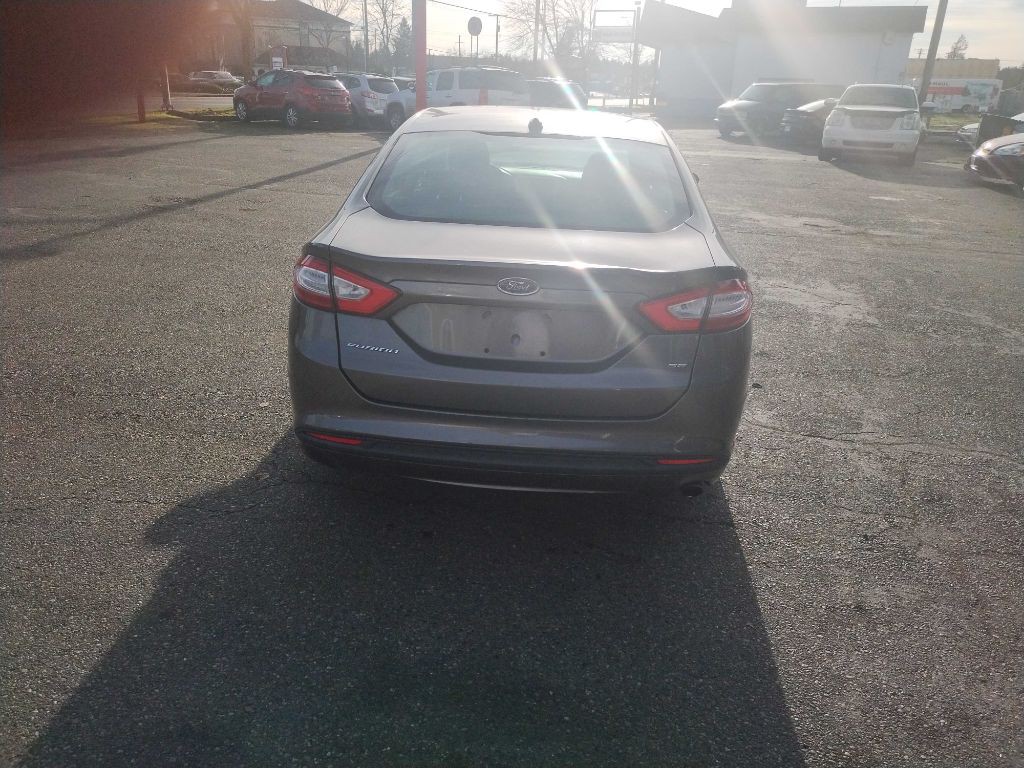 2013 Ford Fusion Image 6