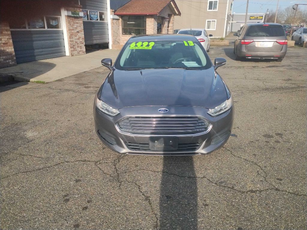 2013 Ford Fusion Image 8