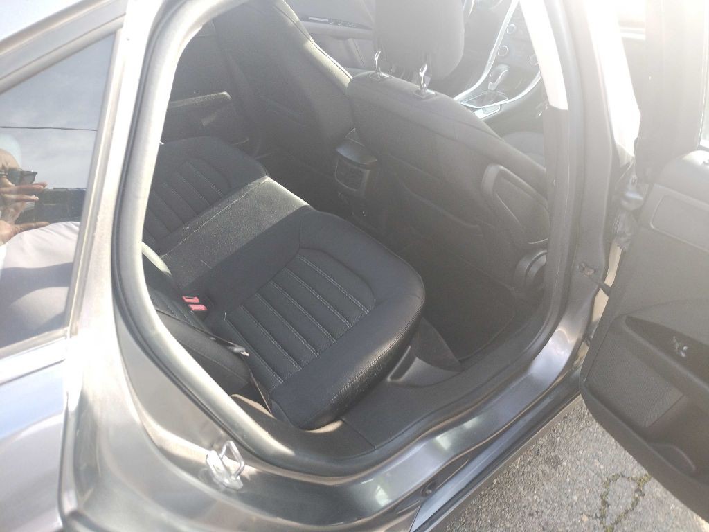 2013 Ford Fusion Image 11