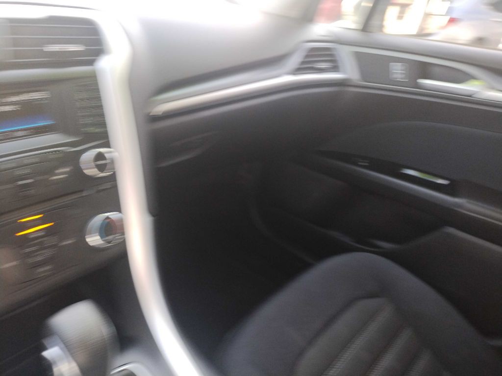 2013 Ford Fusion Image 17