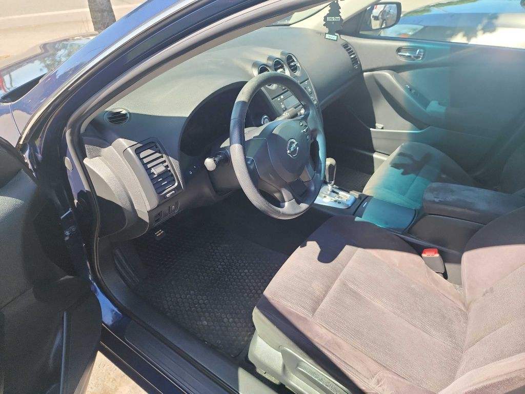 2011 Nissan Altima Image 5