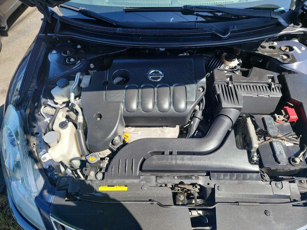 2011 Nissan Altima Image 11