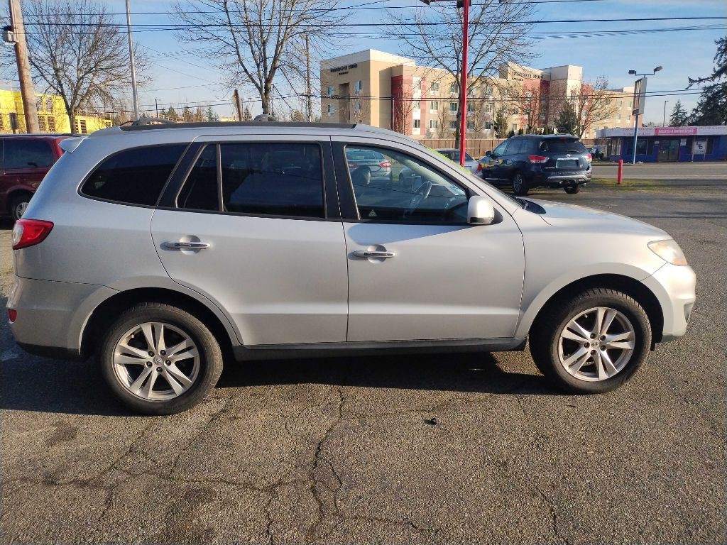 2010 Hyundai Santa Fe Image 2