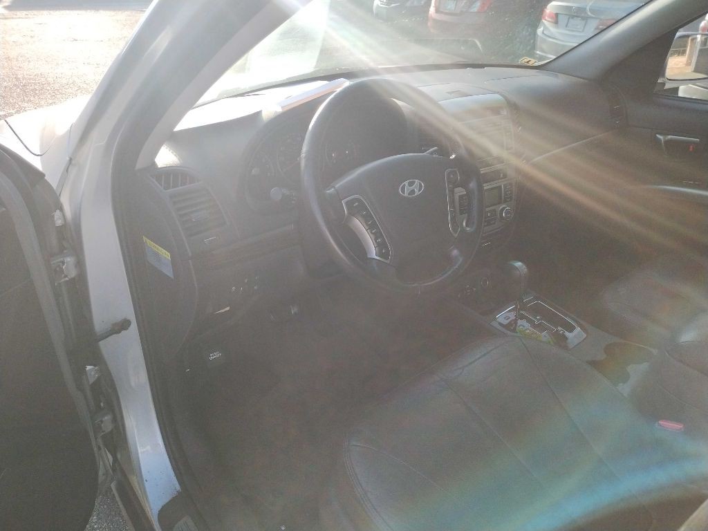 2010 Hyundai Santa Fe Image 9