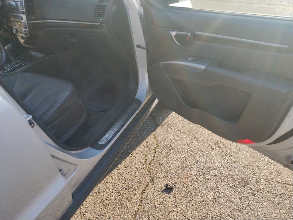 2010 Hyundai Santa Fe Image 11