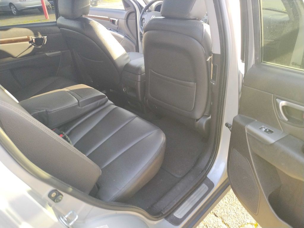 2010 Hyundai Santa Fe Image 12