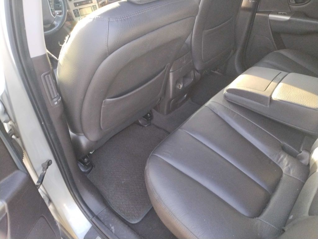 2010 Hyundai Santa Fe Image 17