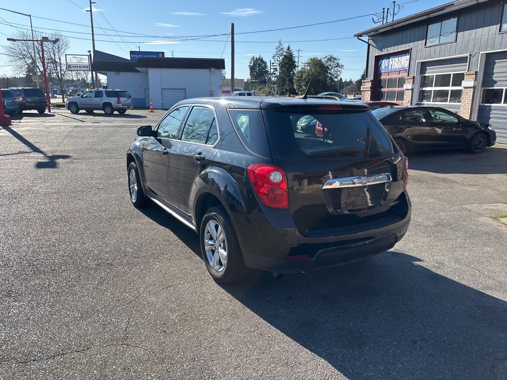 2011 Chevrolet Equinox Image 3
