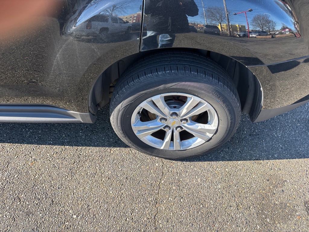 2011 Chevrolet Equinox Image 18