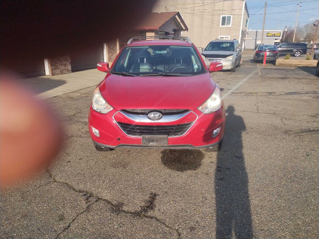 2013 Hyundai Tucson Image 10