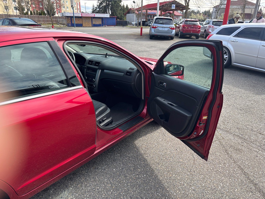 2013 Ford Fusion Image 9