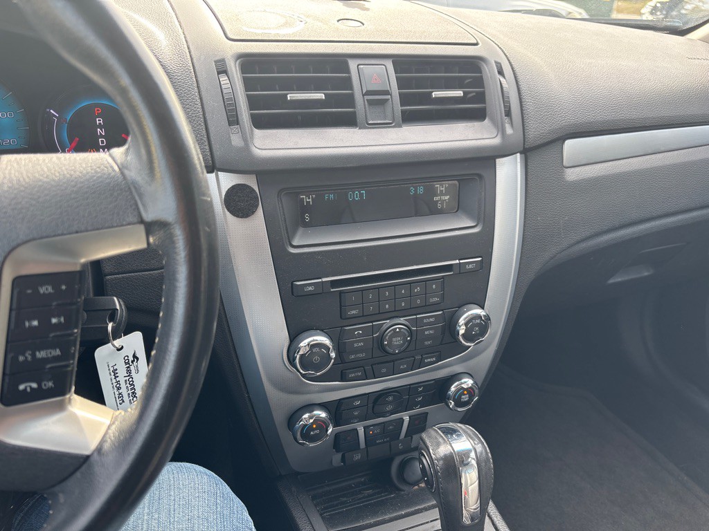 2013 Ford Fusion Image 19