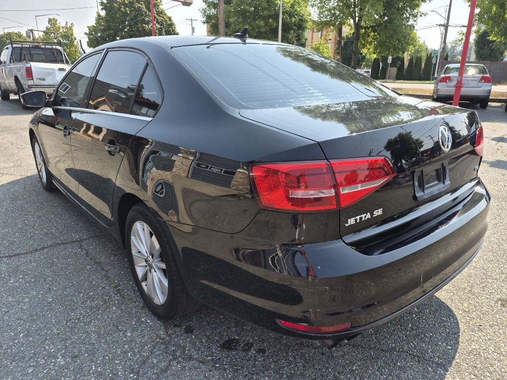 2015 Volkswagen Jetta Image 4