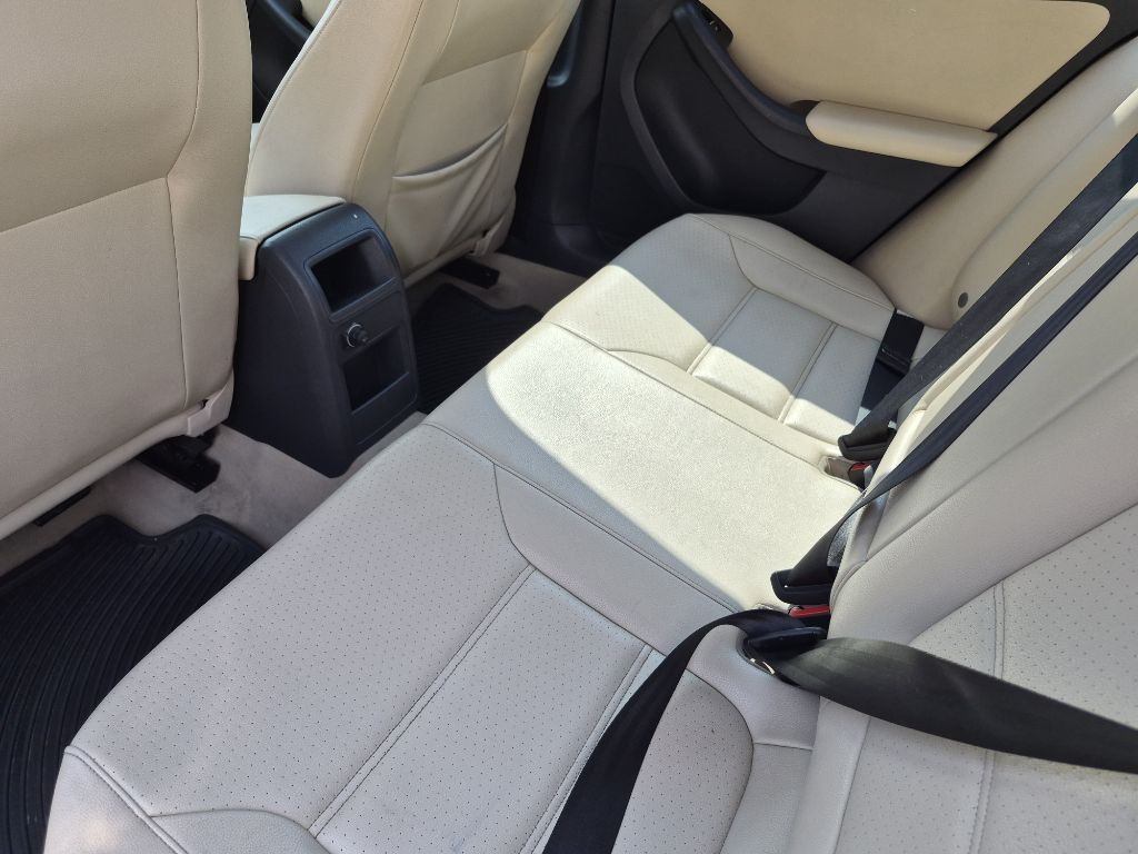 2015 Volkswagen Jetta Image 13