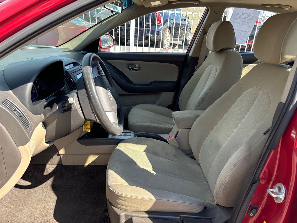 2010 Hyundai Elantra Image 9