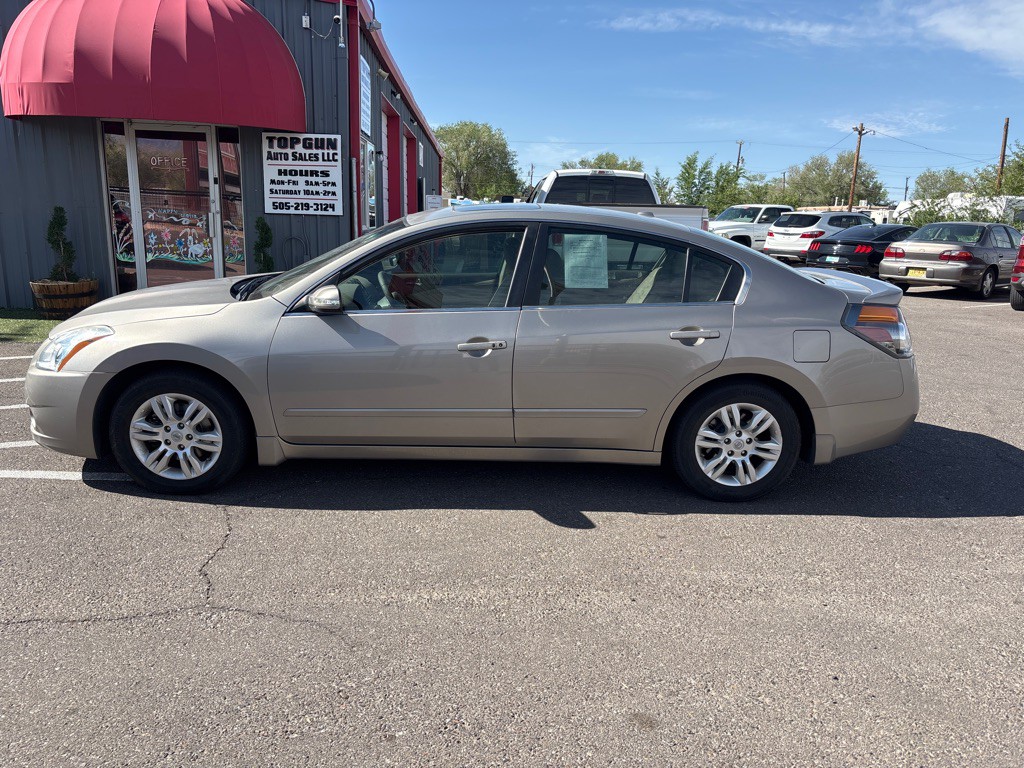 2012 Nissan Altima Image 4
