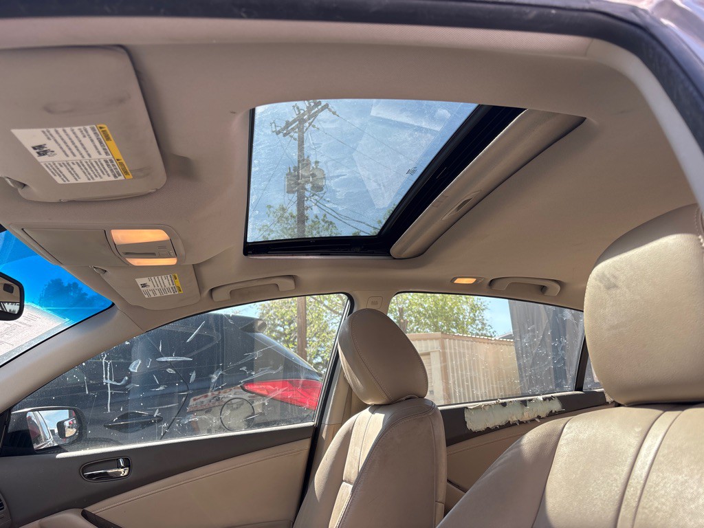 2012 Nissan Altima Image 12