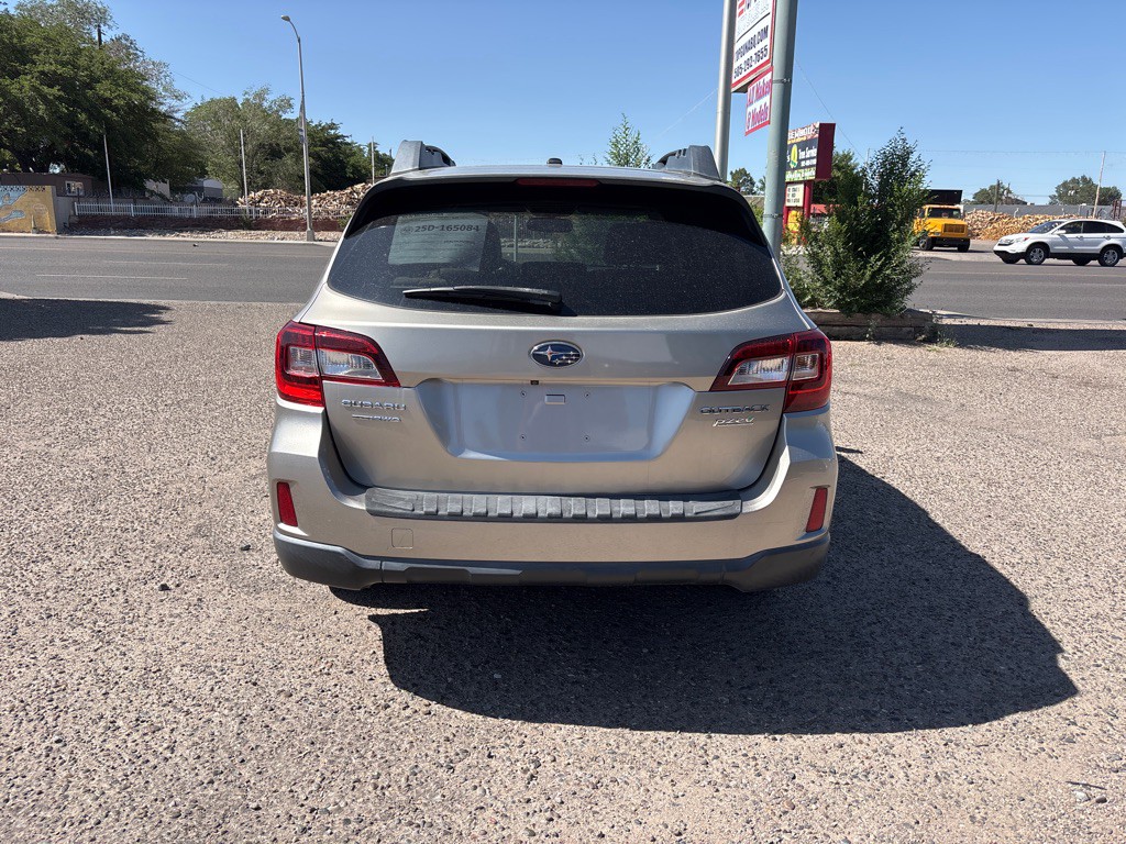 2015 Subaru Outback Image 6