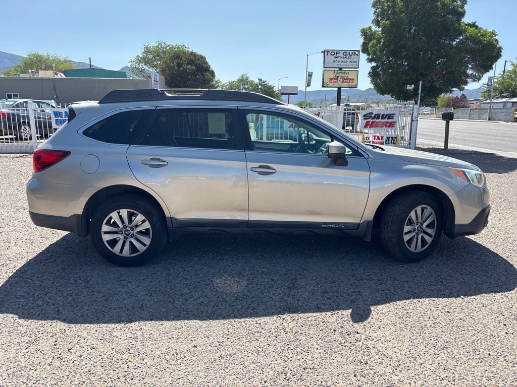 2015 Subaru Outback Image 8