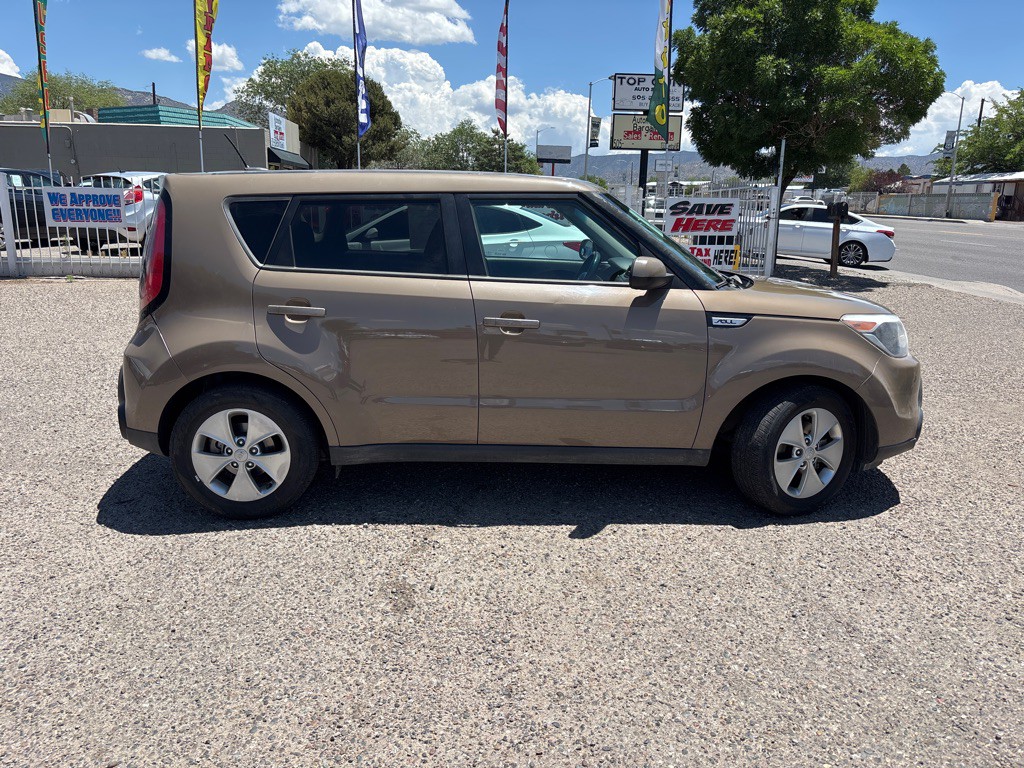 2015 Kia Soul Image 8