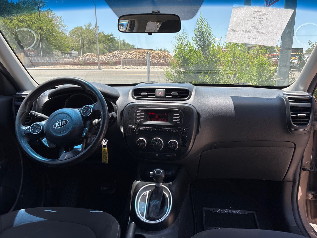 2015 Kia Soul Image 14