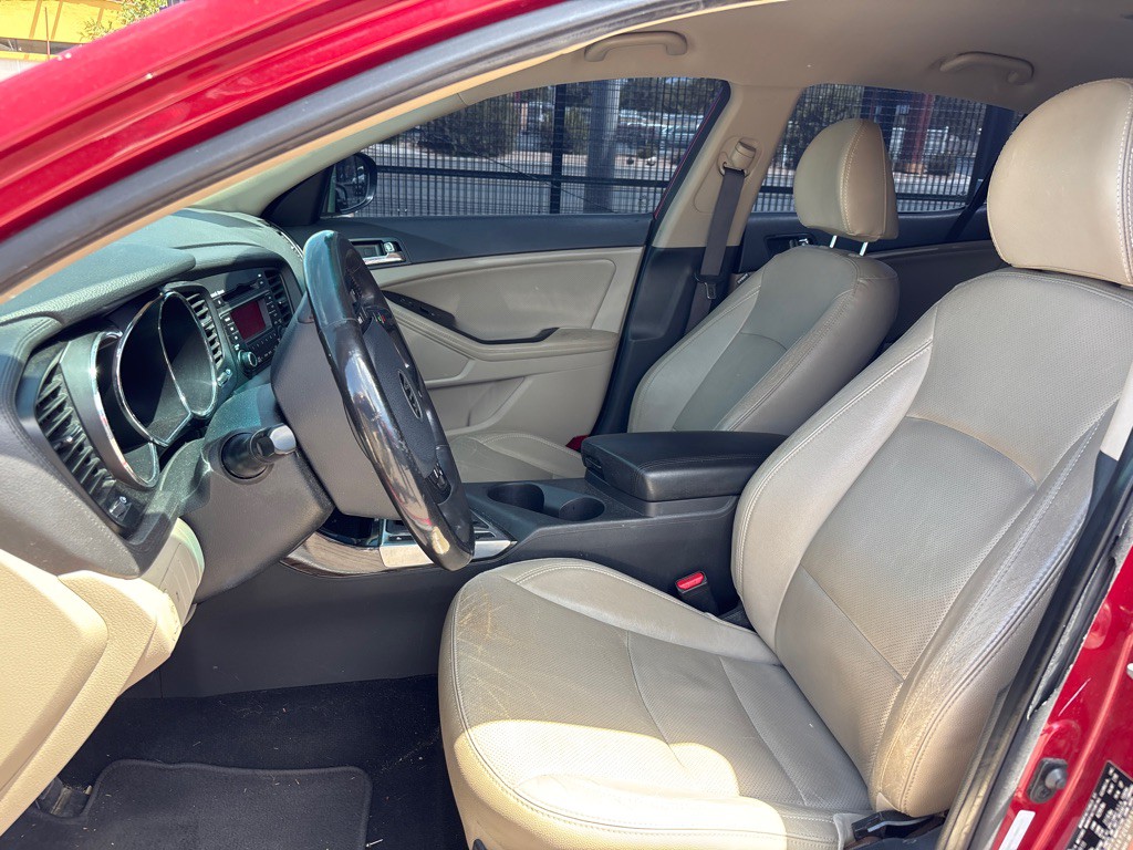 2012 Kia Optima Image 9