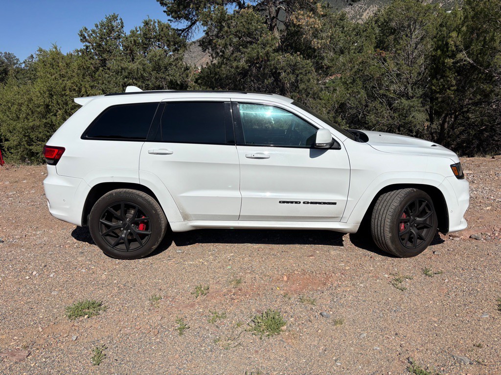 2018 Jeep Grand Cherokee Image 8