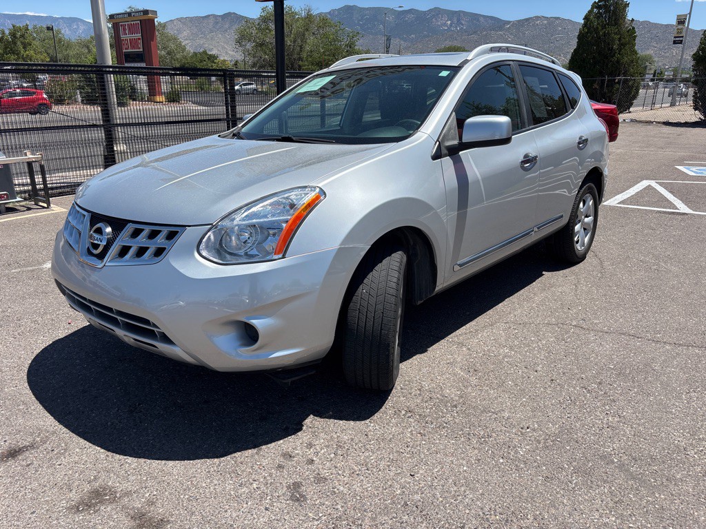 2011 Nissan Rogue Image 3