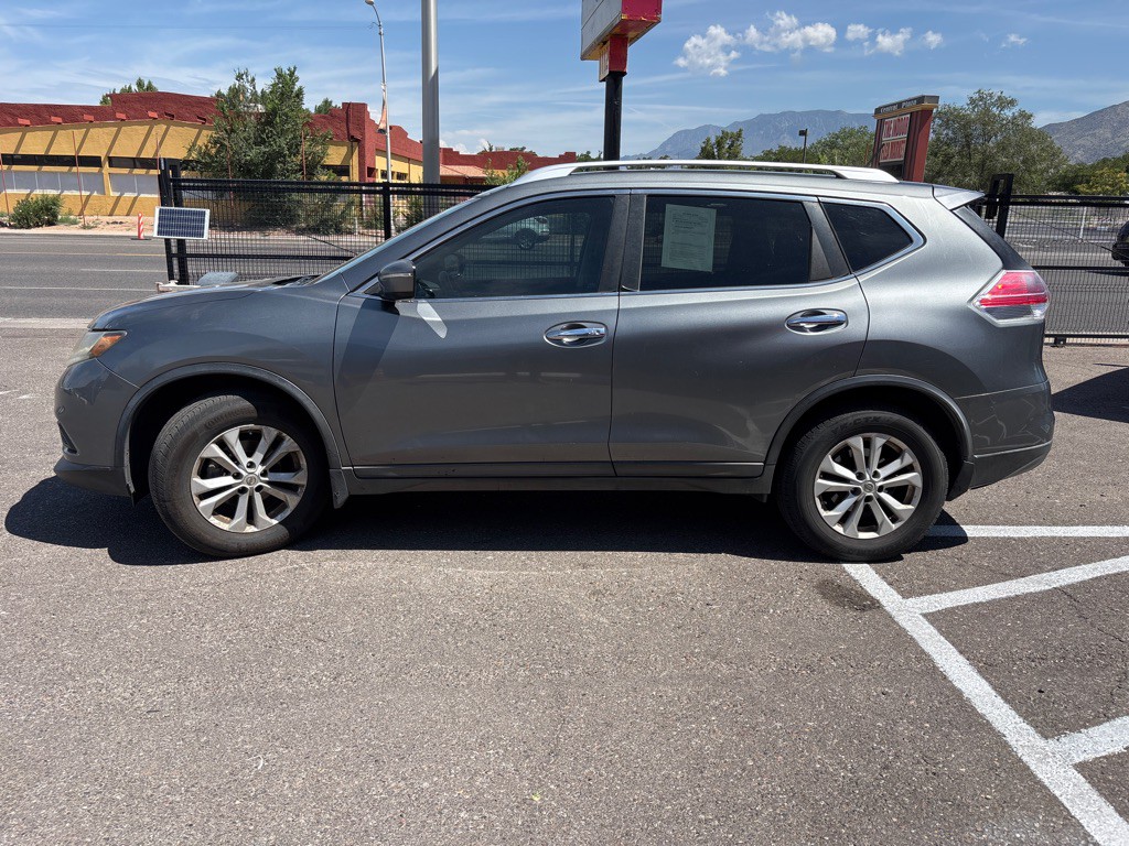 2015 Nissan Rogue Image 4
