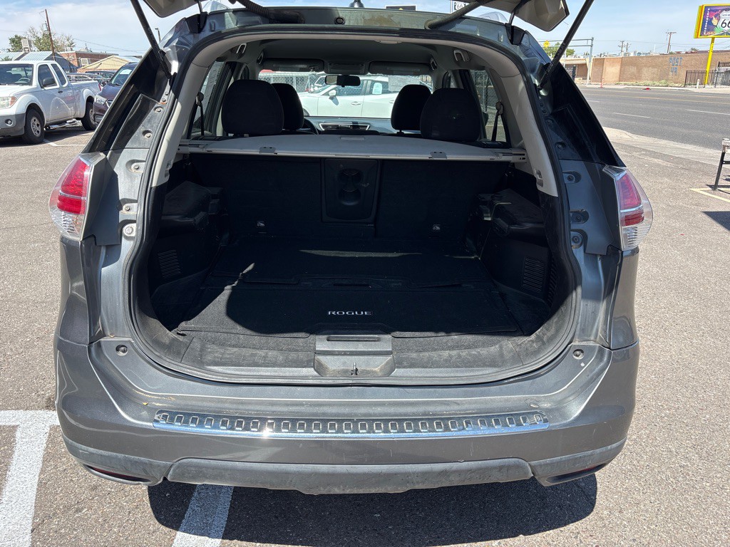 2015 Nissan Rogue Image 11