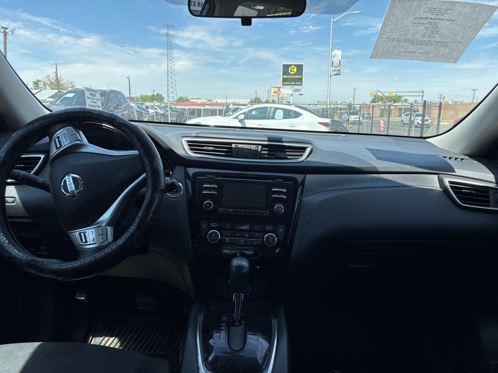 2015 Nissan Rogue Image 14