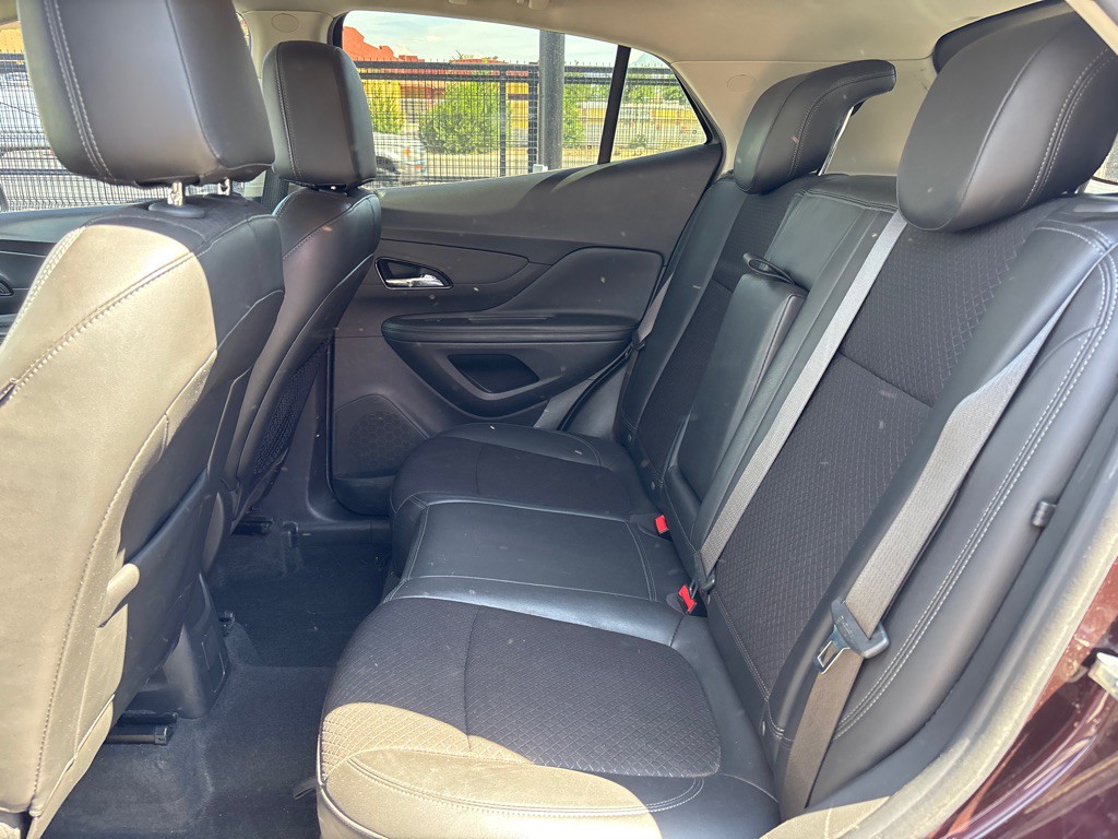 2017 Buick Enclave Image 10