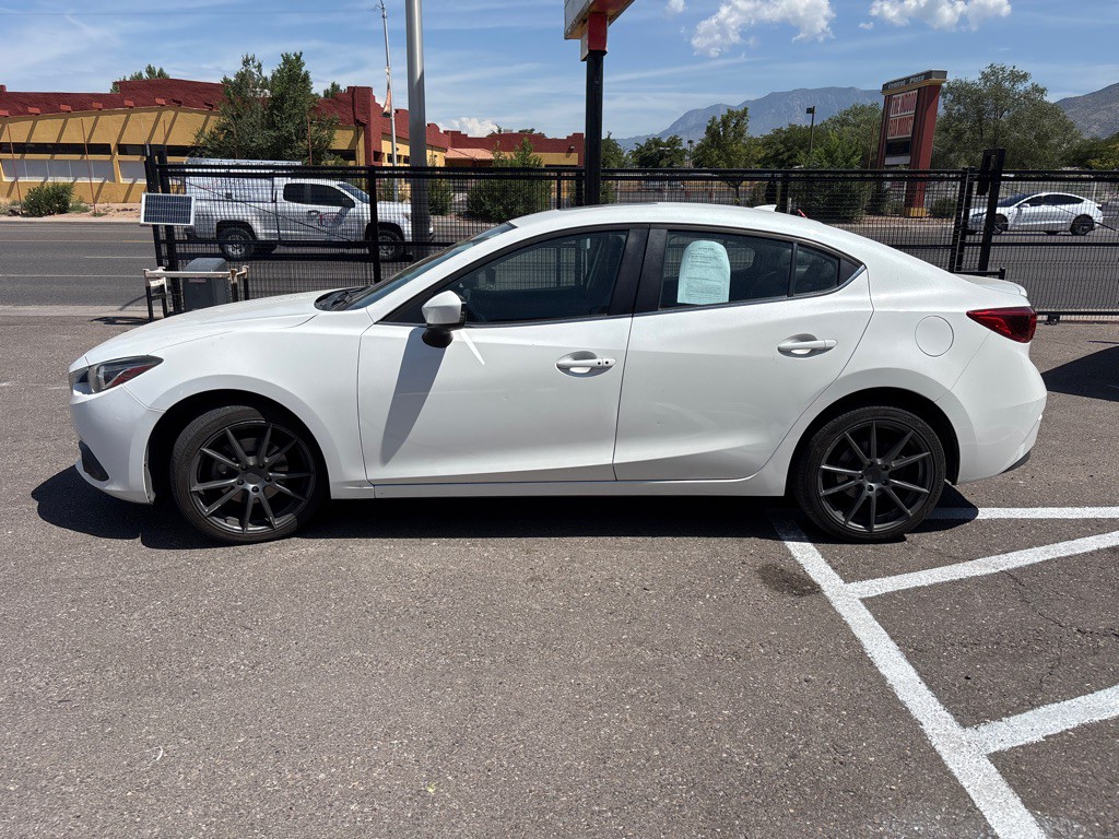 2016 Mazda Mazda3 Image 4