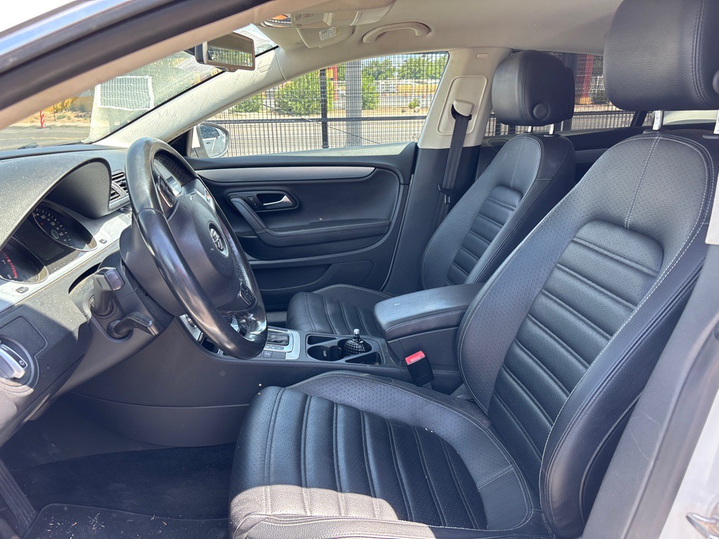 2013 Volkswagen CC Image 9
