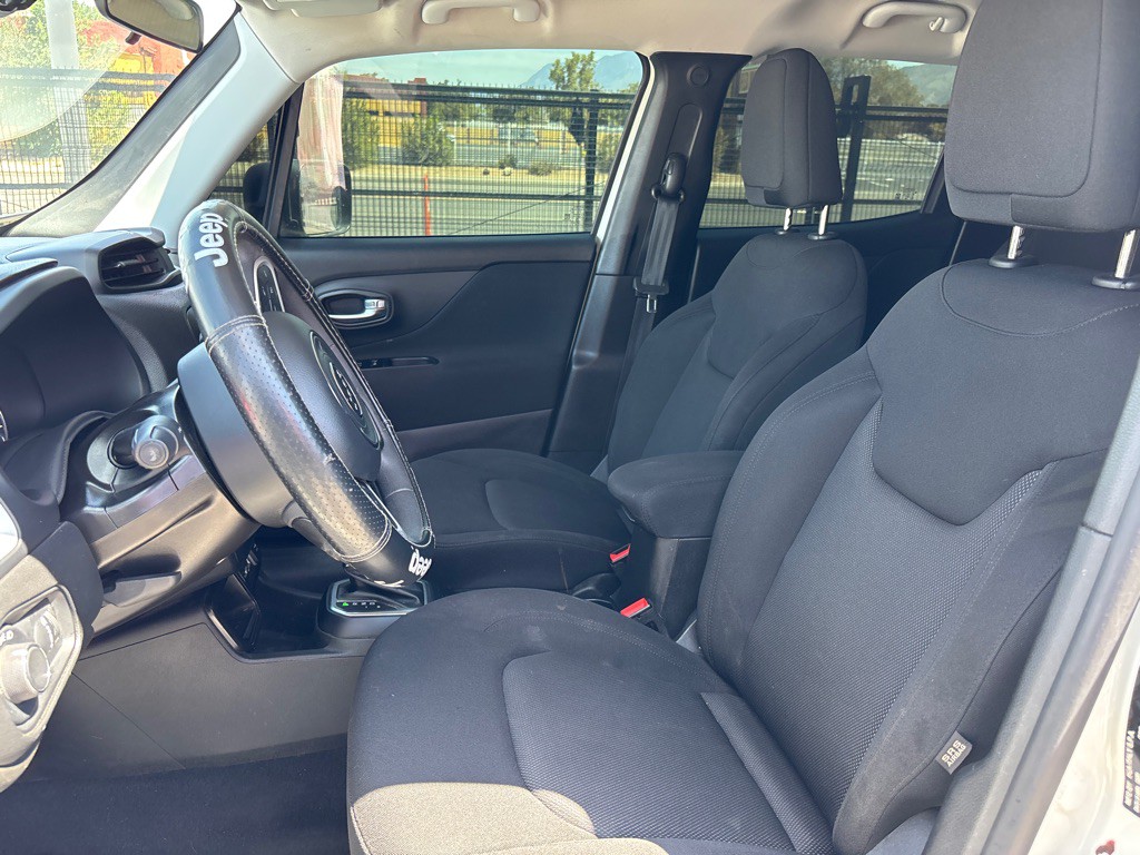 2020 Jeep Renegade Image 9