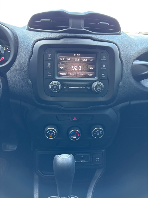 2020 Jeep Renegade Image 15