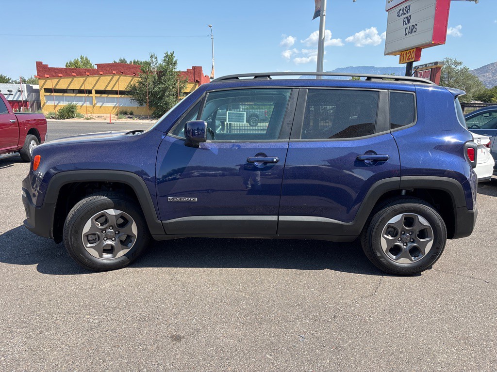 2017 Jeep Renegade Image 4
