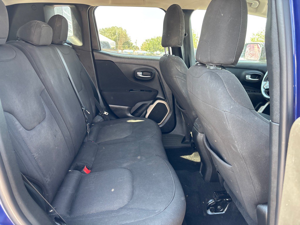 2017 Jeep Renegade Image 12