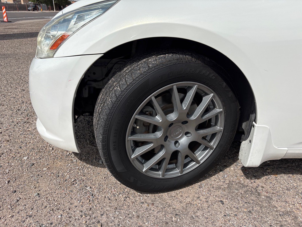 2013 INFINITI G37 Image 18