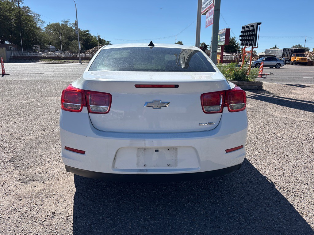 2013 Chevrolet Malibu Image 6