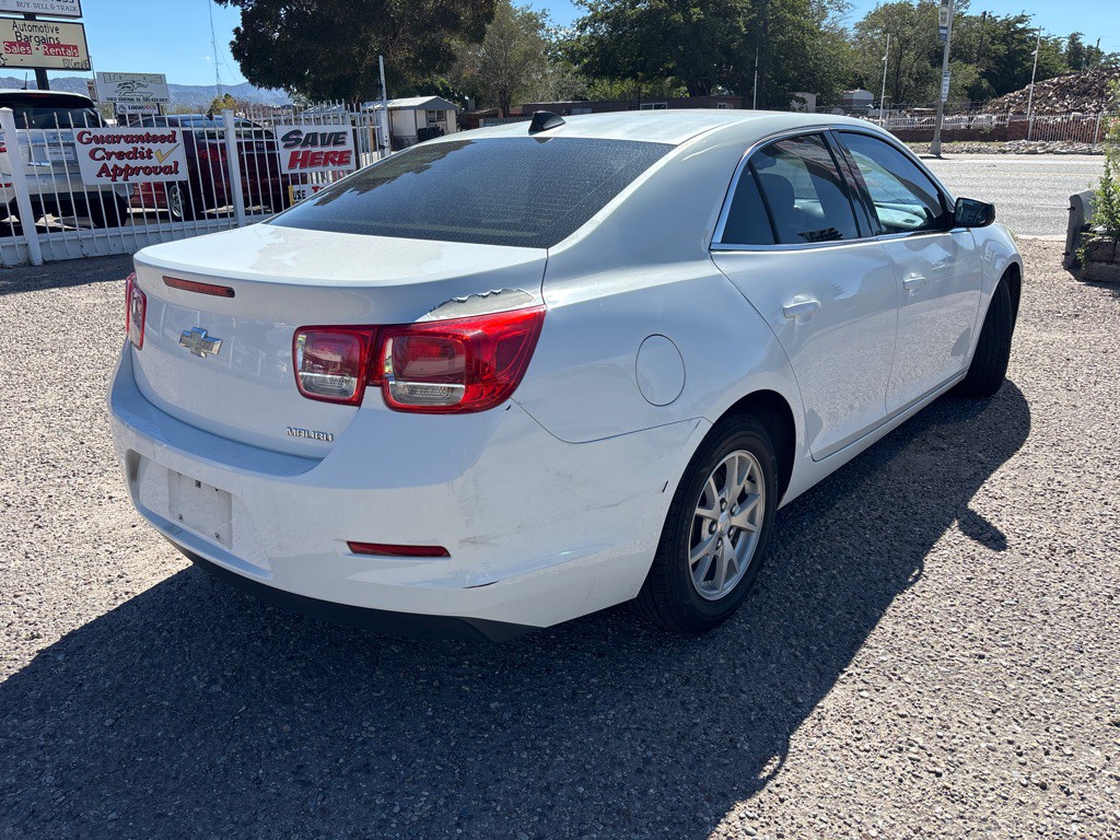 2013 Chevrolet Malibu Image 7