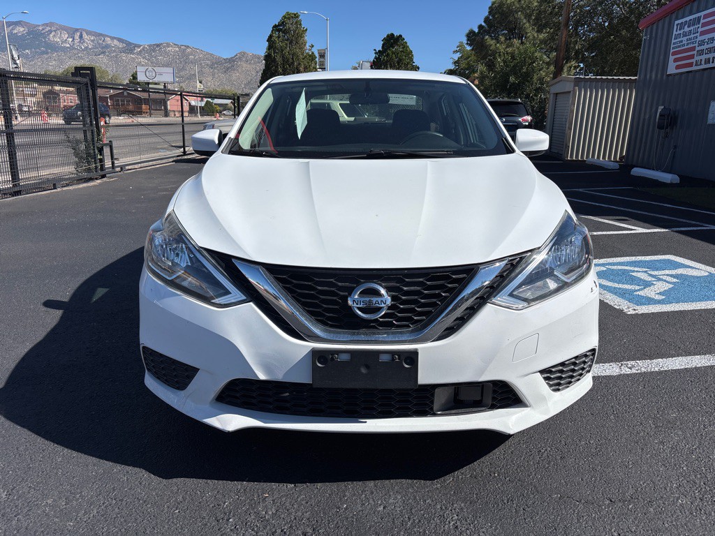 2018 Nissan Sentra Image 2