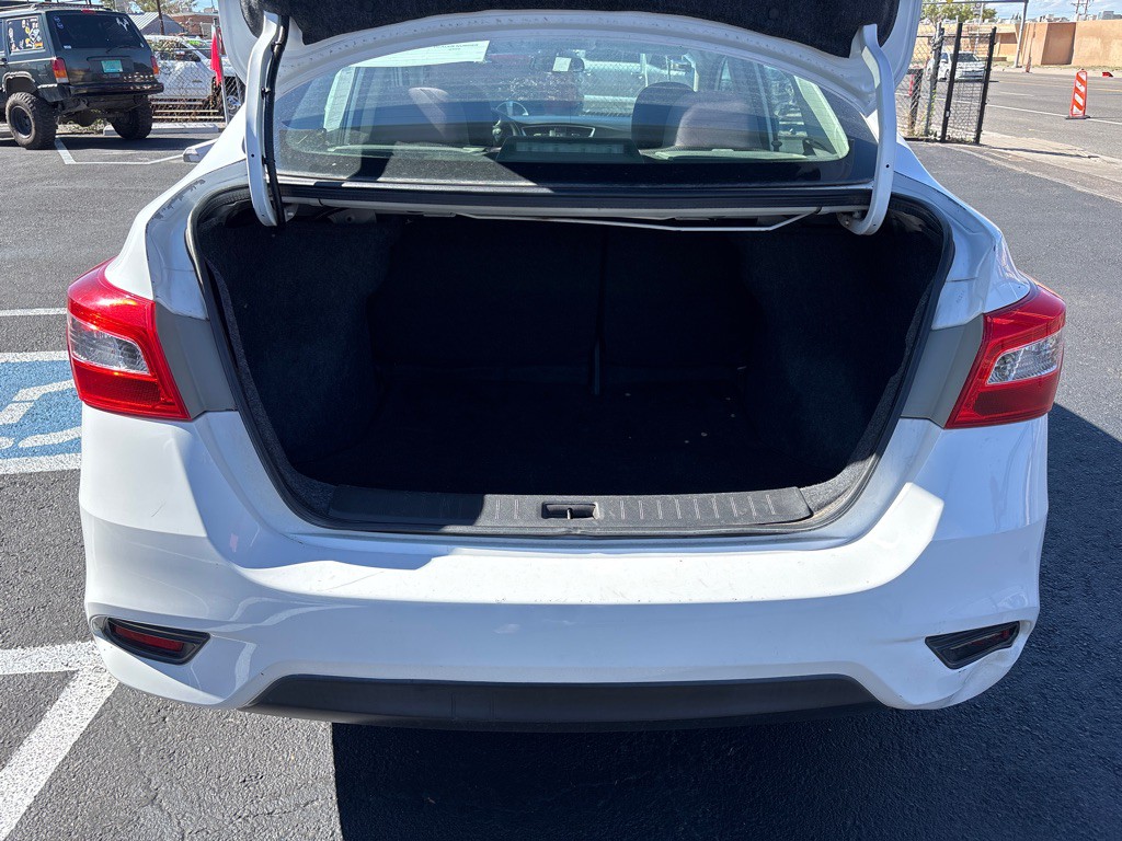 2018 Nissan Sentra Image 11